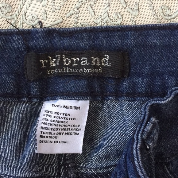 Jean shorts - Picture 3 of 3